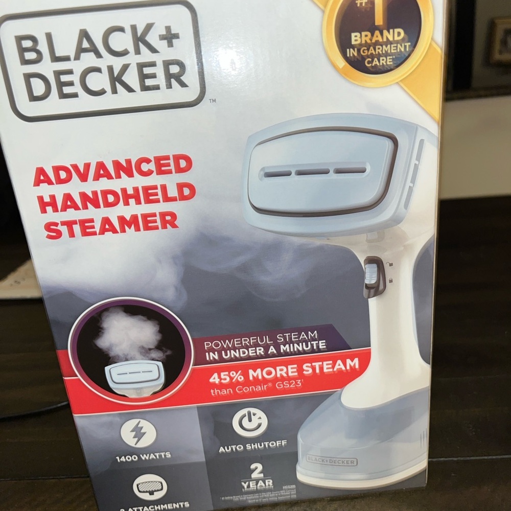 Black & Decker Advanced Handheld Steamer